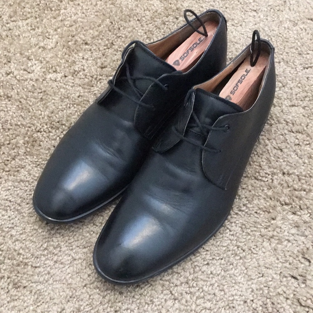 Aldo Mens dress shoe - 10